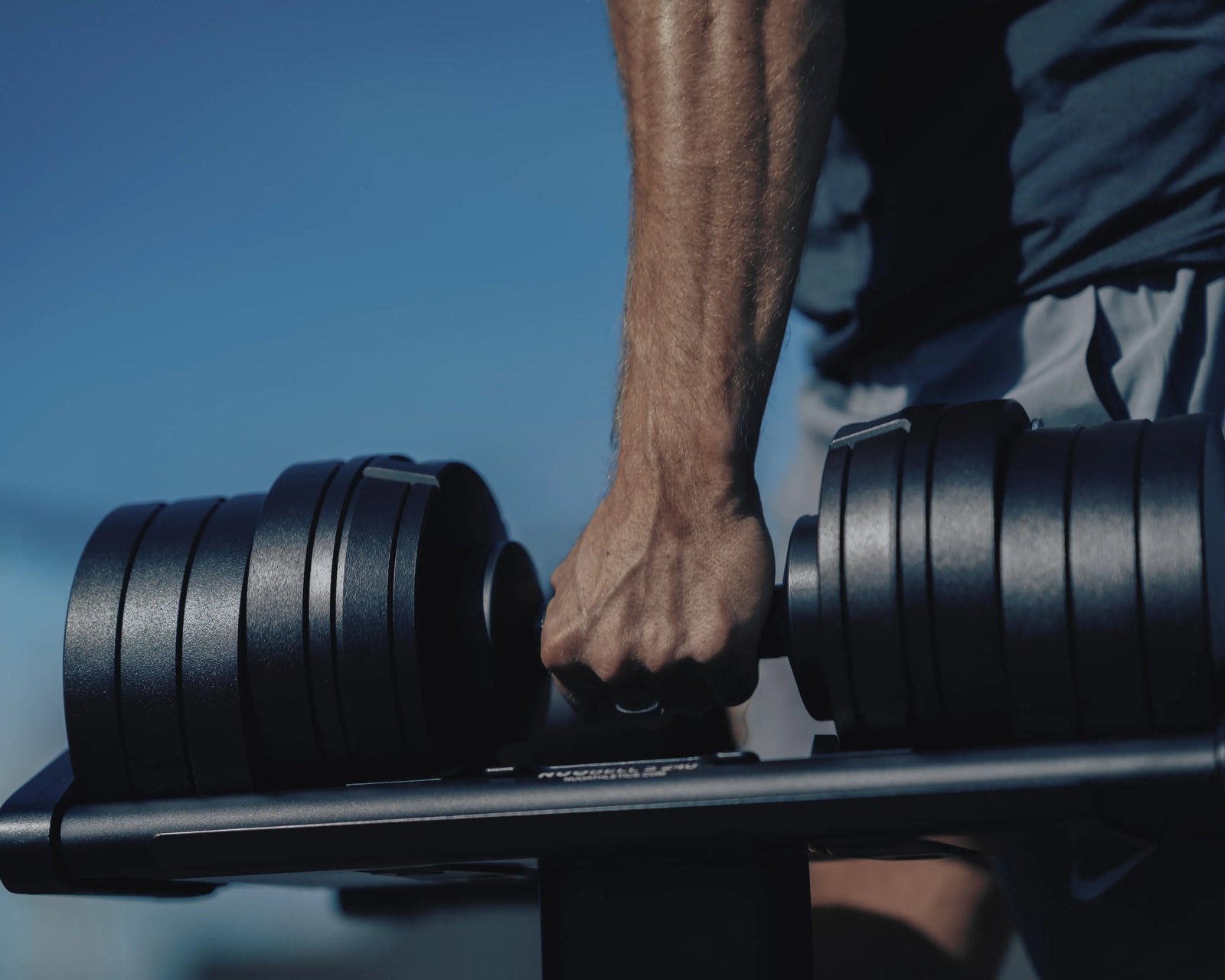 NUOBELL 80LB (PAR) + SOPORTE